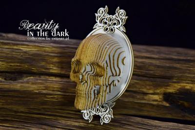 SnipArt Chipboard Beauty in the Dark 3D Skull #54809