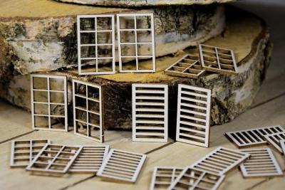 SnipArt Chipboard Mini Windows and Shutters #24651